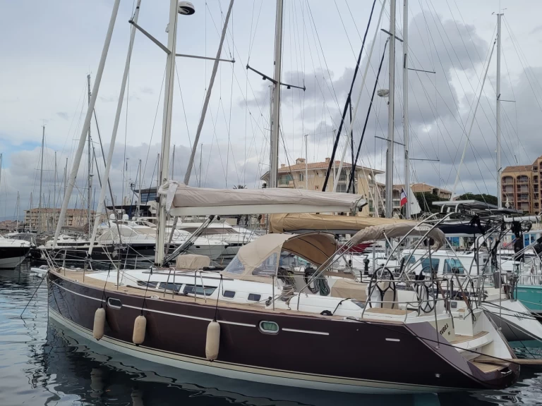 Segelboot mieten in Toulon - Jeanneau Sun Odyssey 49
