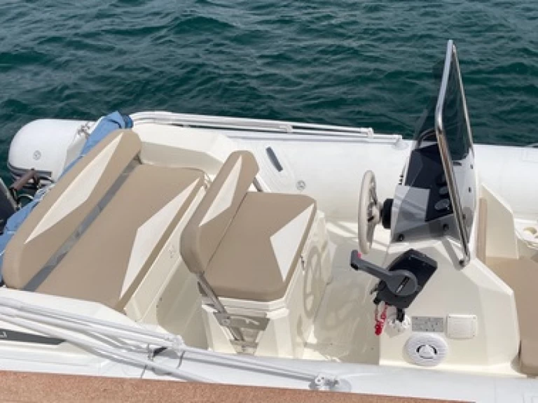 Motorboot mit oder ohne Skipper Capelli mieten in Porto Cervo