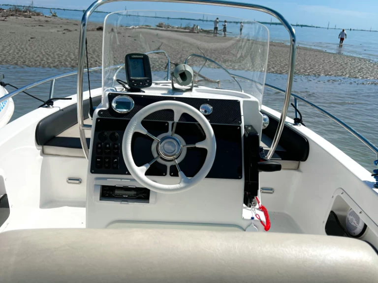 Vermietung Motorboot yacht & co mit Führerschein