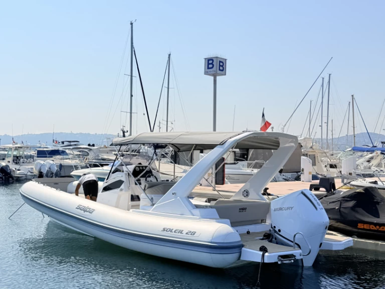 Schlauchboot mieten in Juan-les-Pins - Salpa Salpa Soleil 28