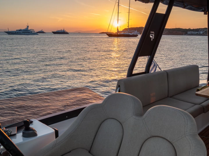 Ein Fountaine Pajot Fountaine Pajot MY6 mieten in Sývota