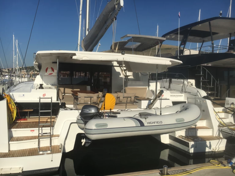 Vermietung Katamaran Fountaine Pajot mit Führerschein