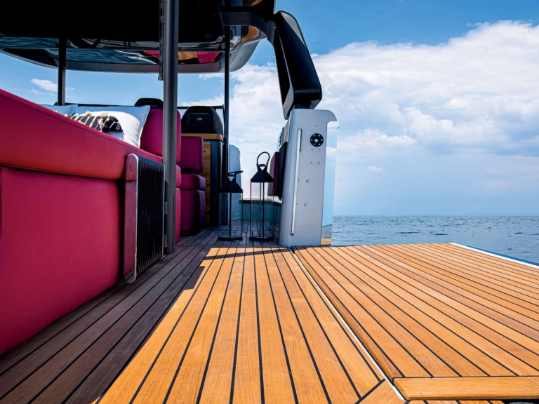 YachtCharter in Juan-les-Pins - Cranchi A46 auf SamBoat