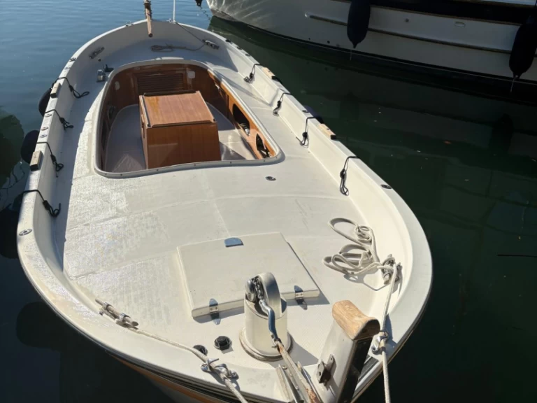 Ein gozzo ligure gozzo 75 mieten in Ameglia