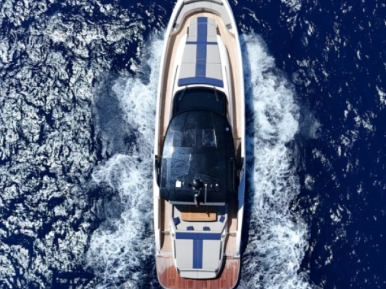 Motorboot mieten in Sorrent - Cayman 540 walk around