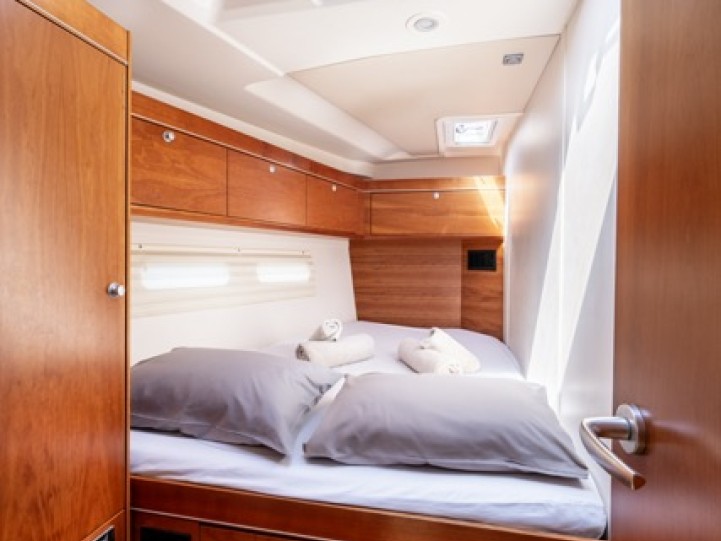 YachtCharter in Piräus - Hanse Hanse 575 auf SamBoat