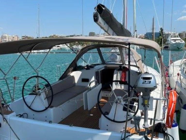Jeanneau Sun Odyssey 380 mieten Lavrion