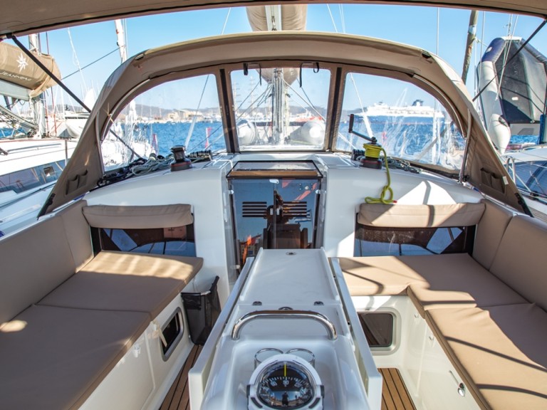 Vermietung Segelboot Jeanneau mit Führerschein