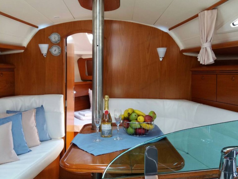 Jeanneau Sun Odyssey 35 mieten Néa Péramos