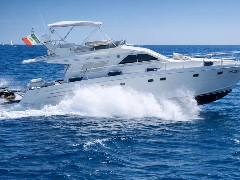 Raffaelli STORM S mieten Porto Riva di Traiano