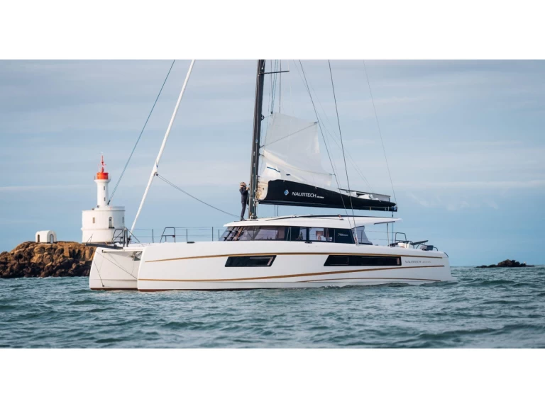 Bootsverleih Nautitech Nautitech 48 Open Lavrion Samboat