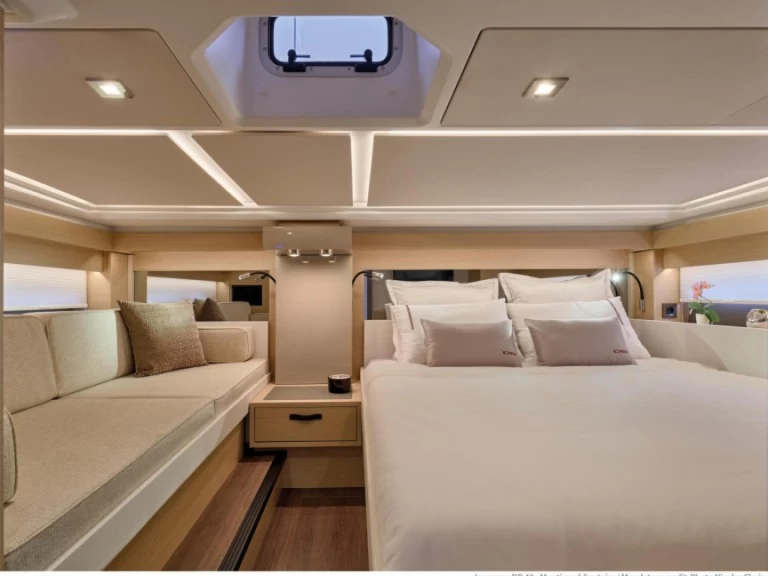 Jeanneau DB/43 mieten Marina de Portimão