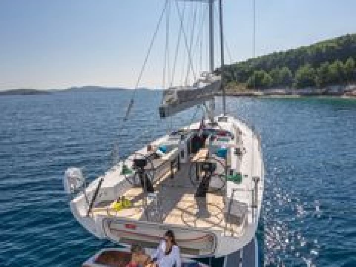 YachtCharter in Trogir - More Boats More 55 auf SamBoat