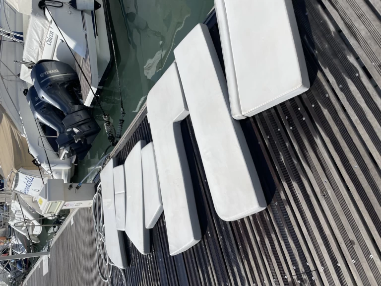 Vermietung Schlauchboot Zodiac mit Führerschein