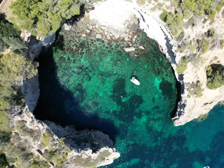 Schlauchboot mit oder ohne Skipper Protender mieten in Cala Figuera