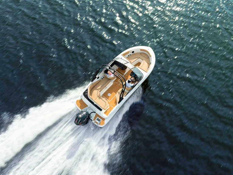 Vermietung Motorboot Bayliner mit Führerschein