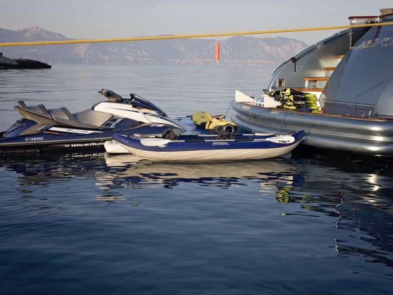 Bootsverleih Maiora PRINCESS L Piräus Samboat