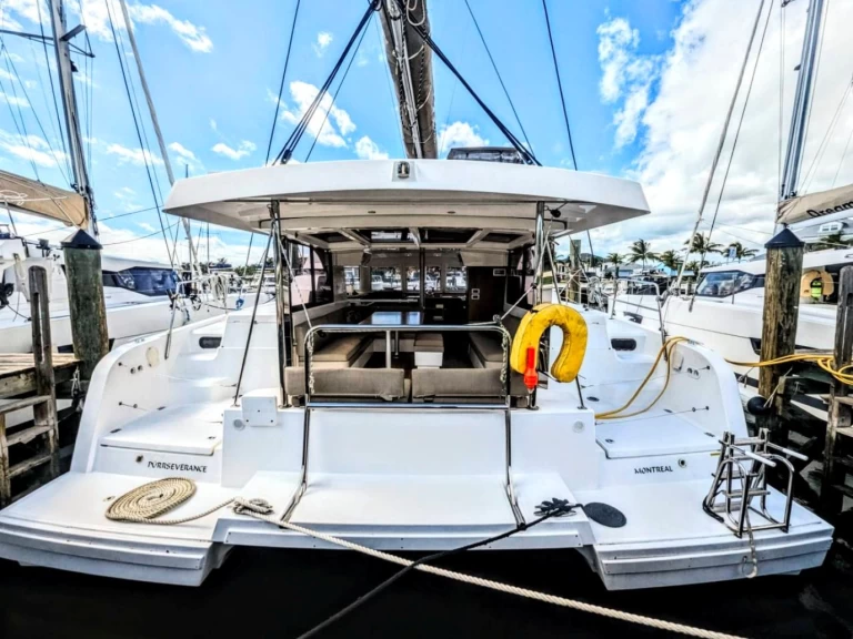 Vermietung Katamaran Bali mit Führerschein