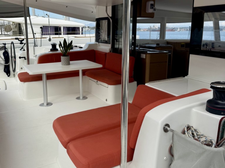 Excess Excess 14 mieten Préveza