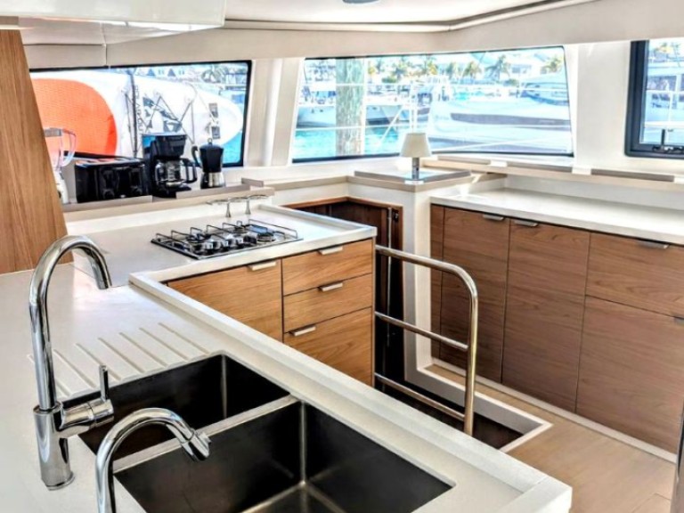 Ein Bali Bali 4.6 mieten in Nassau