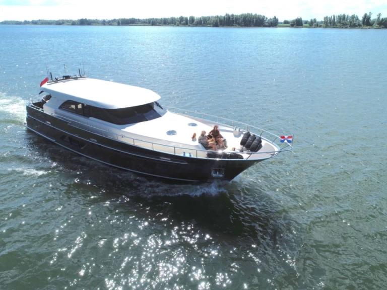 Continental 2200 mieten Limassol