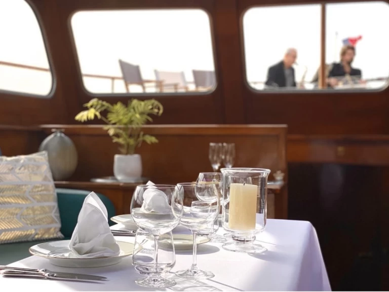Yacht mit oder ohne Skipper Croisière sur un mieten in Paris