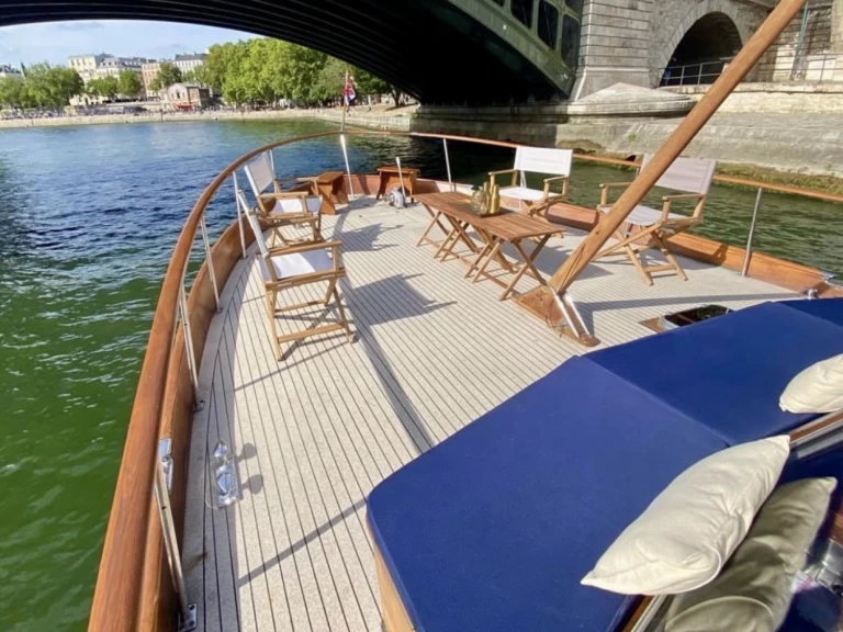 Yacht mieten in Paris zum besten Preis