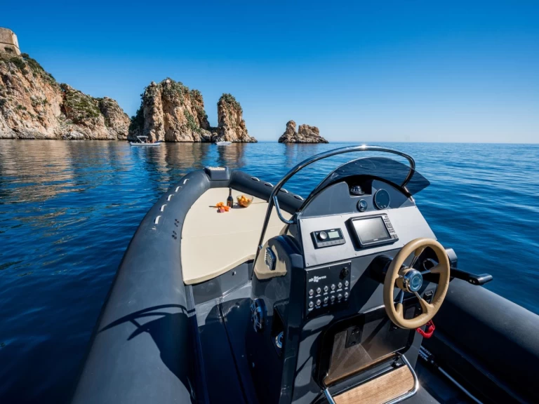 Schlauchboot mieten in Castellammare del Golfo zum besten Preis
