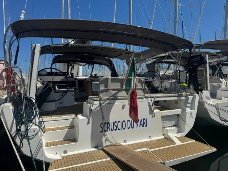 YachtCharter in Procida - Dufour Dufour 470 auf SamBoat