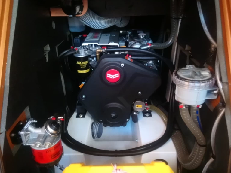 Boot mieten Néa Péramos günstig Sun Odyssey 519