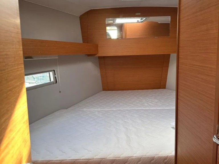 Boot mieten Procida günstig Dufour 390 GL