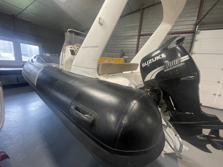 Vermietung Schlauchboot Brig mit Führerschein