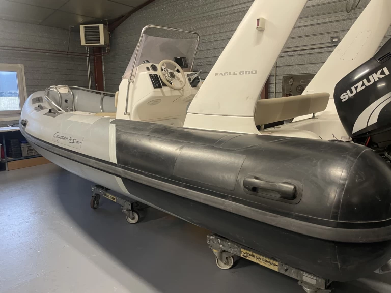 Schlauchboot mieten in Baden zum besten Preis