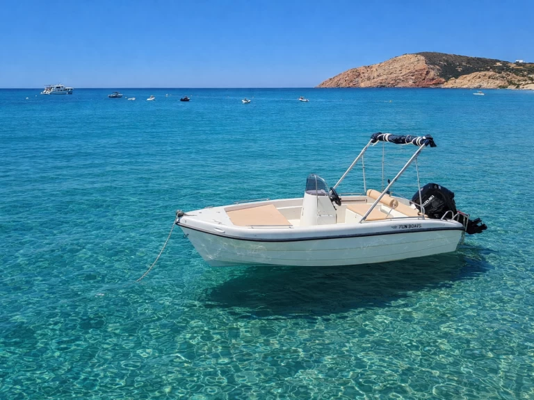 Motorboot mit oder ohne Skipper Funboat mieten in Mílos