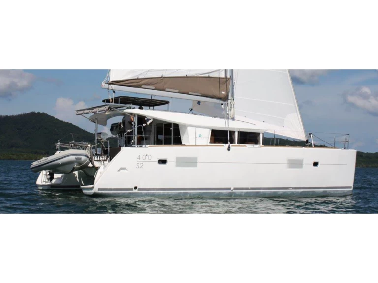 YachtCharter in La Spezia - Lagoon Lagoon 400 S2 auf SamBoat