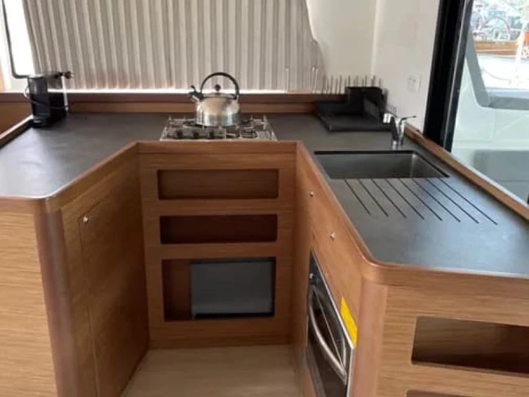 Boot mieten Lefkáda günstig Lagoon 42