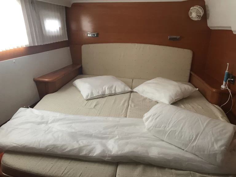 Vermietung Katamaran Lagoon mit Führerschein