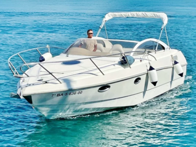 Motorboot mieten in Platja d'Aro zum besten Preis