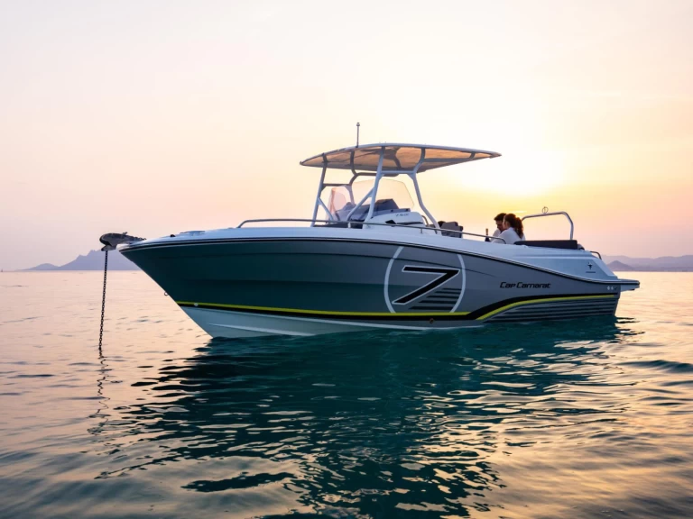 Motorboot mieten in La Spezia - Jeanneau Cap Camarat 7.5 CC