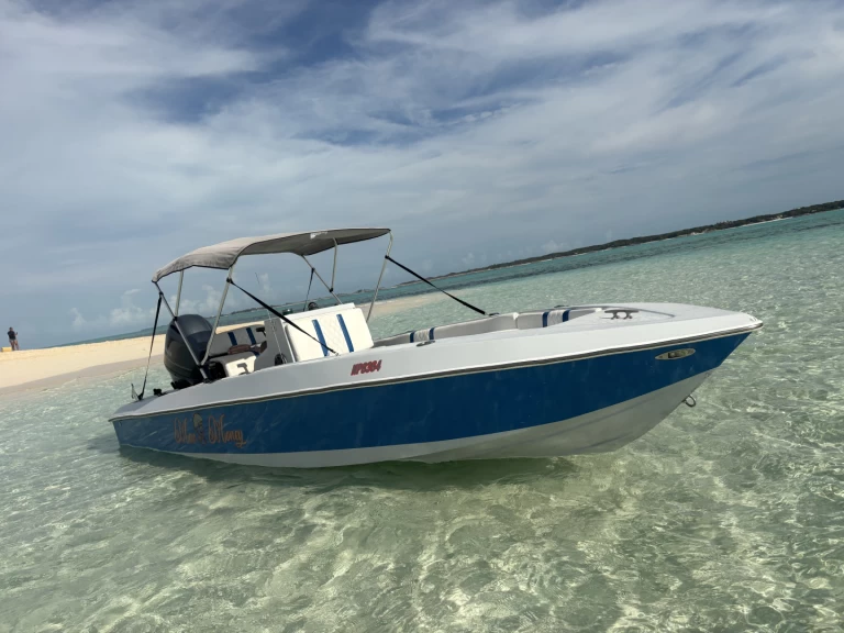 Boot mieten Nassau günstig Paramount 21