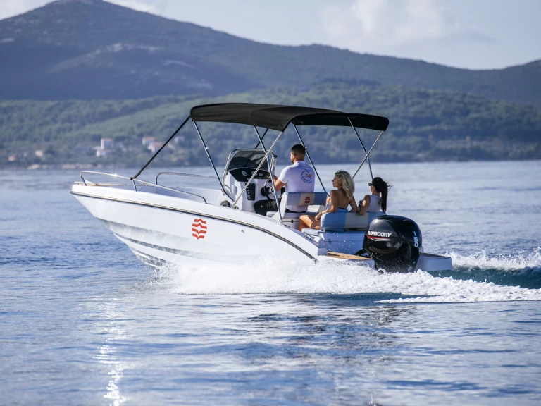 Motorboot mieten in Zadar zum besten Preis