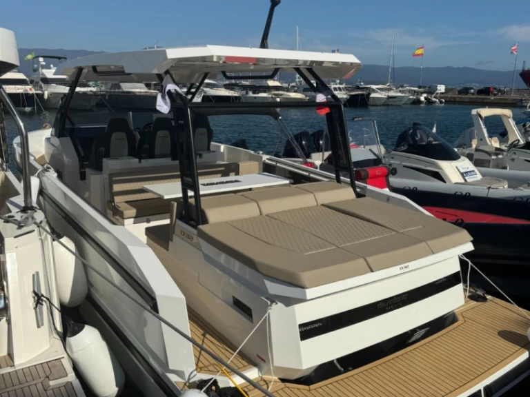 YachtCharter in Ajaccio - DE ANTONIO Yachts D33 CRUISER auf SamBoat