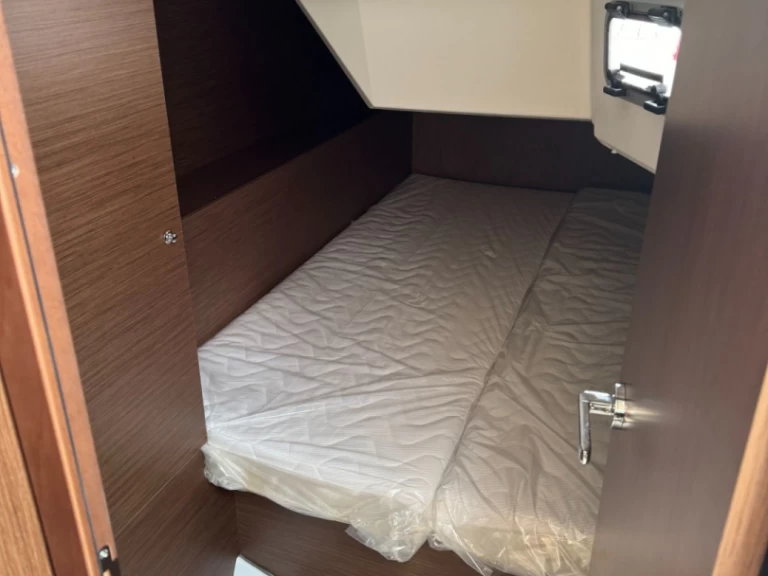 Segelboot mieten in Ajaccio - Bénéteau OCEANIS 37.1 OCEANIS 37.1