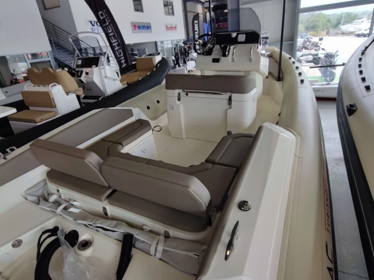 Lomac Lomac 700  mieten Ajaccio