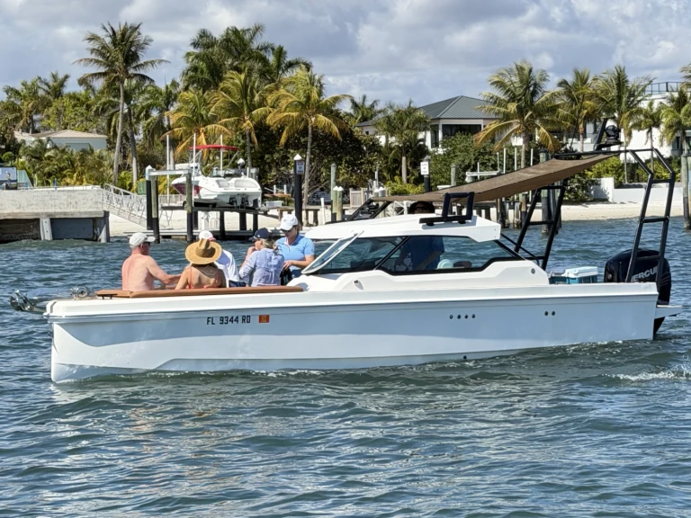 Vermietung Yacht Axopar mit Führerschein