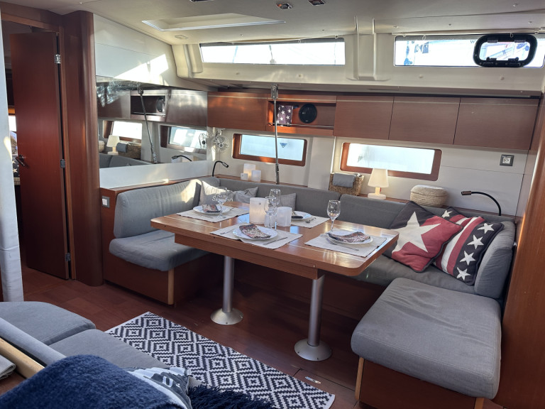 Segelboot mieten in Seget Donji - Bénéteau Oceanis 51.1