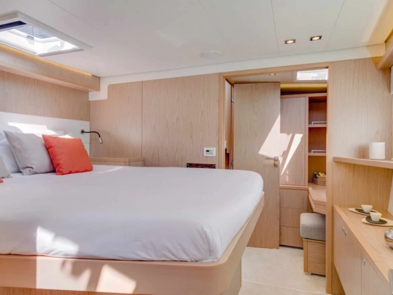 Ein Lagoon Lagoon 52 F mieten in Saint-Tropez