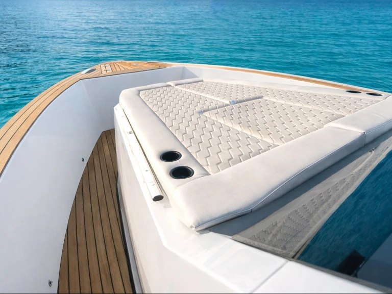 Ein Maxim Max 44R mieten in Ibiza Town