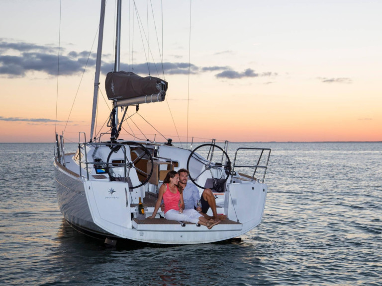 Segelboot mit oder ohne Skipper Jeanneau mieten in Port-Haliguen