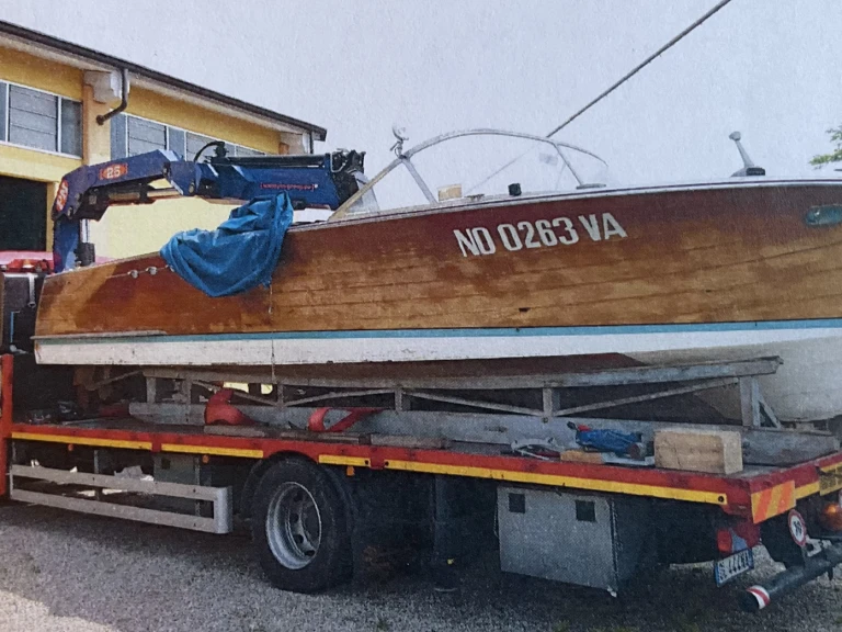 Motorboot mieten in Kreisfreie Stadt Potsdam zum besten Preis